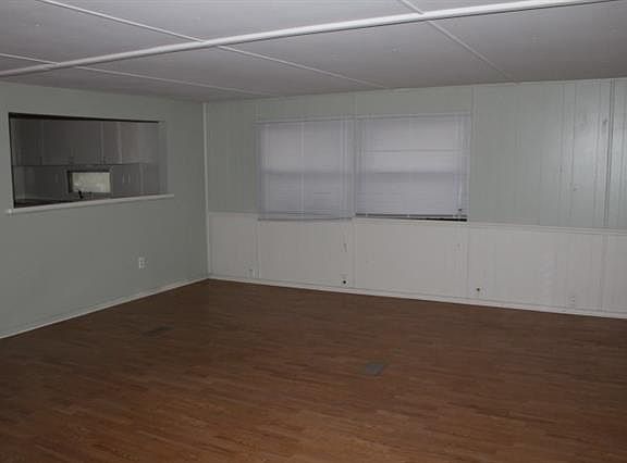 3rd image of 248 Shady Shores Dr