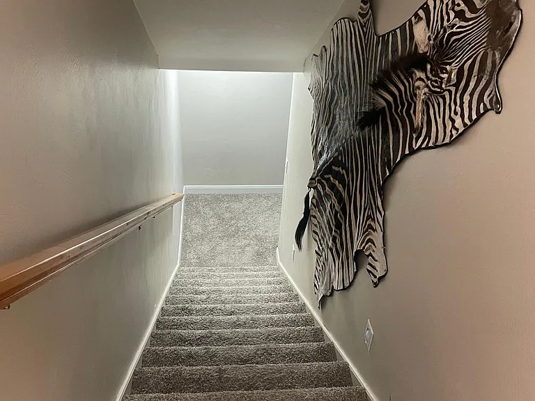 867 S 4425 W — Photo 52