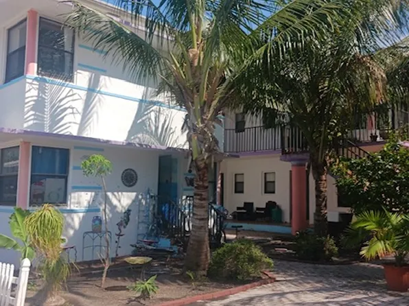 340 Jackson St APT 205, Hollywood, FL 33019
