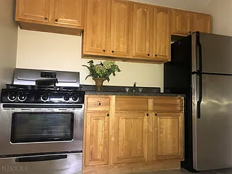 Rented by Hillel Realty Group