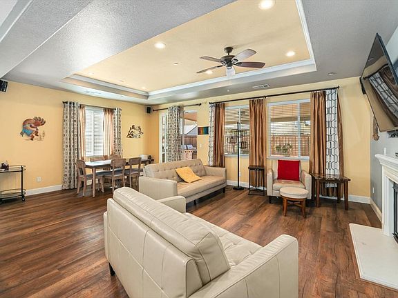 5th image of 1084 Parkside Drive