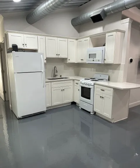 2510 SE Lake Weir Ave #2 — Photo 5