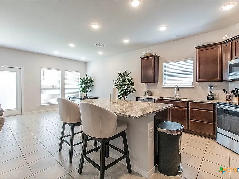 1503 Sideoats Ln — Photo 6