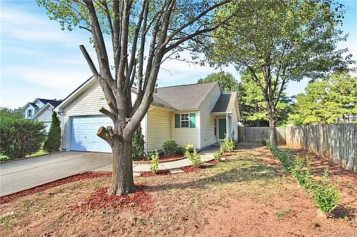 204 Tom Hunter Rd Photo 1