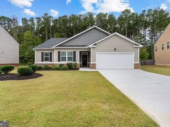 176 Cranapple Ln, McDonough, GA 30253