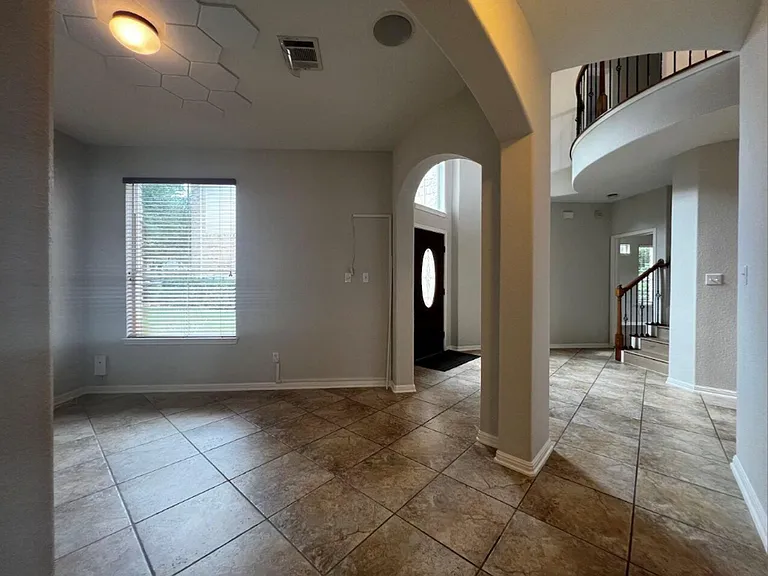 12513 Palfrey Dr — Photo 7