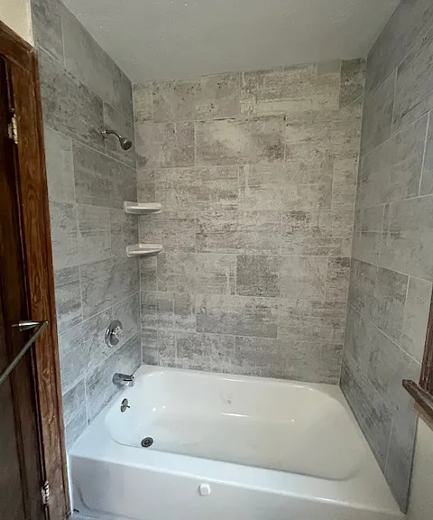 17428 Winslow Rd #1 — Photo 1