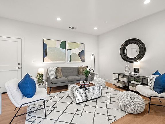 2nd image of 1792 Warburton Ave #6