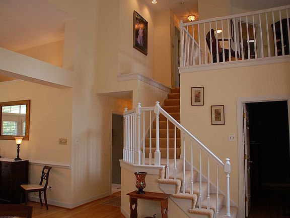 3rd image of 4835 Cedar Branch Ct