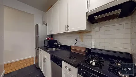 Rented by Bond New York