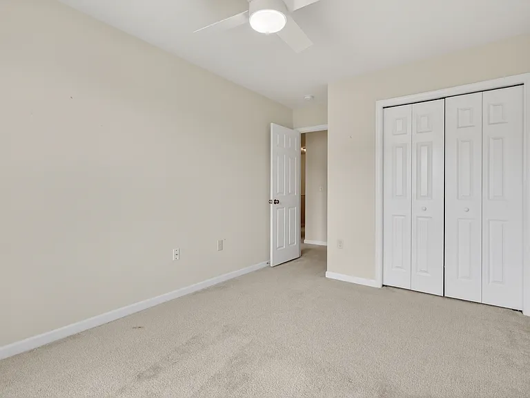 1772 Fairbank Ln — Photo 33