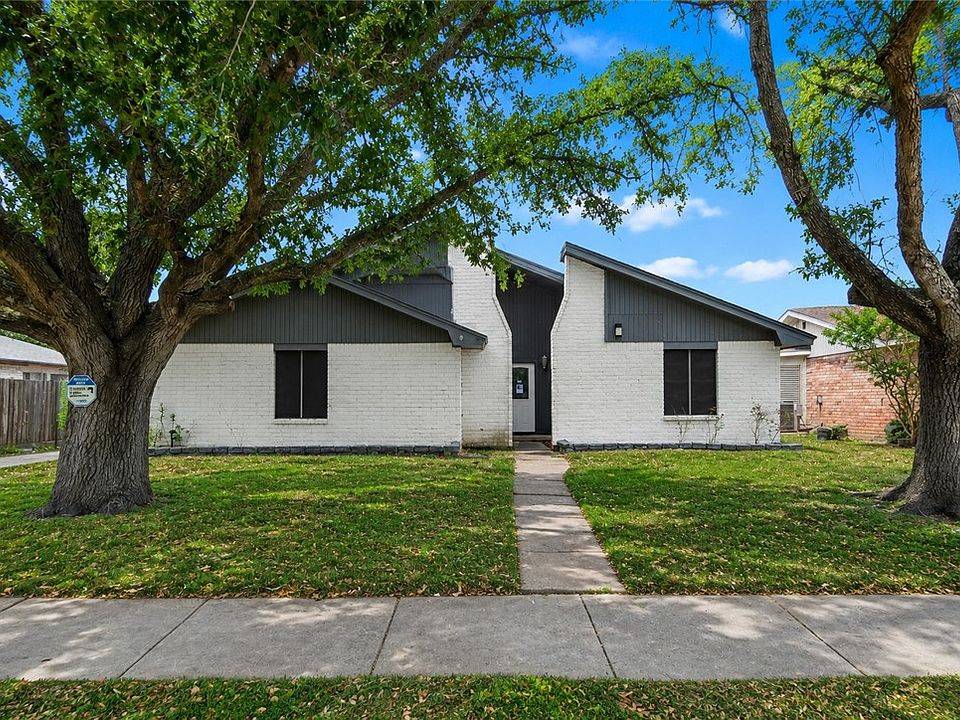 1st image of 5713 Crest Pebble Dr