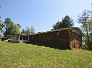 134 Williams Rd, Fletcher, NC 28732