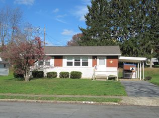 2629 Valley Dr, Lancaster, PA 17603