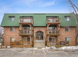 1979 Tall Oaks Dr APT 2B, Aurora, IL 60505