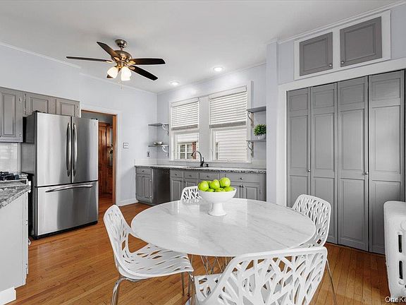 5th image of 21 Park Avenue