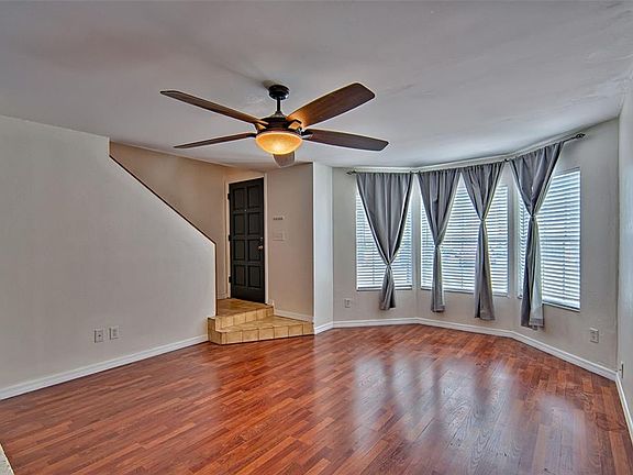 3rd image of 2305 SW 73rd Ter