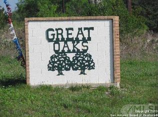 100 Great Oaks Blvd, La Vernia, TX 78121