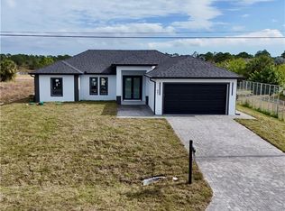 981 Countess Ave, Lehigh Acres, FL 33974