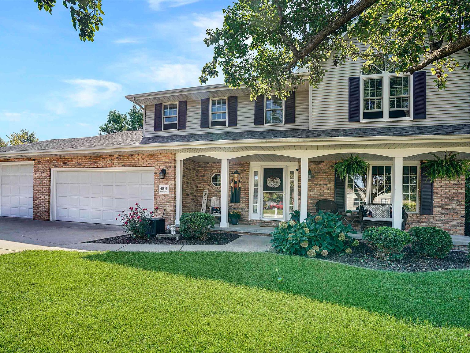 4004 W Hollow Trace Dr, Peoria, IL 61615 Zillow