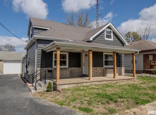 1205 E Elm St, West Frankfort, IL 62896