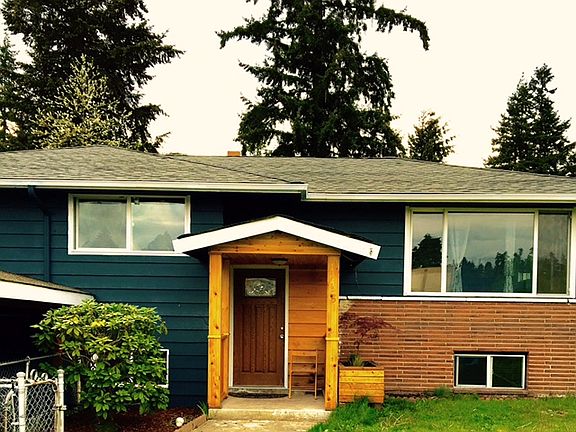 5th image of 11425 10th Ave SW