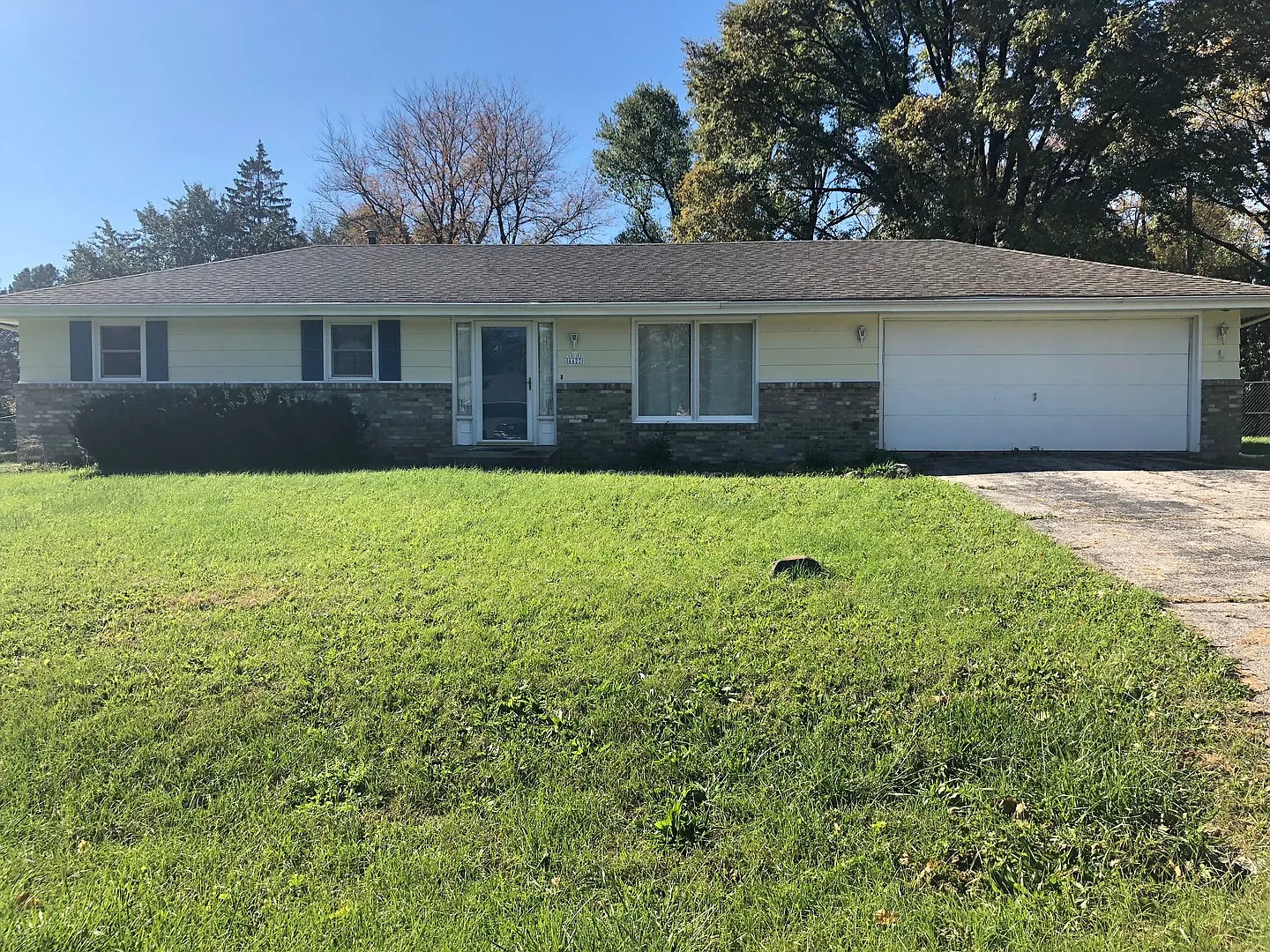 4427 Box Elder Ln photo 1