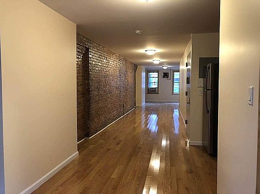 4th image of 173 Mulberry St APT 5