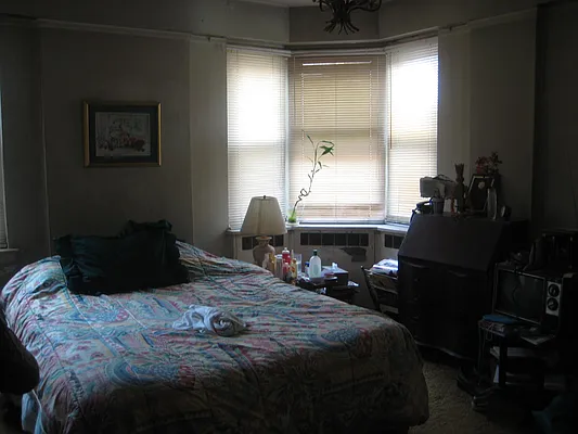 Sold by J Philip Real Estate LLC | media 8