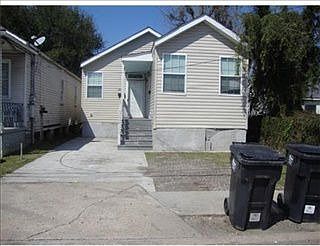 1st image of 2461 N Robertson St
