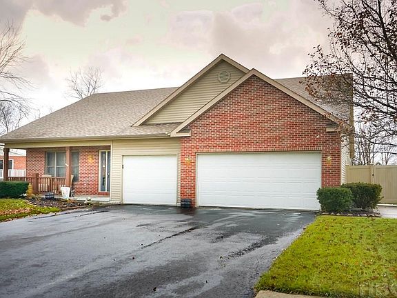 3rd image of 311 Beechmont Dr