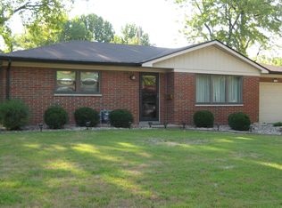 25 Brittany Ln, Belleville, IL