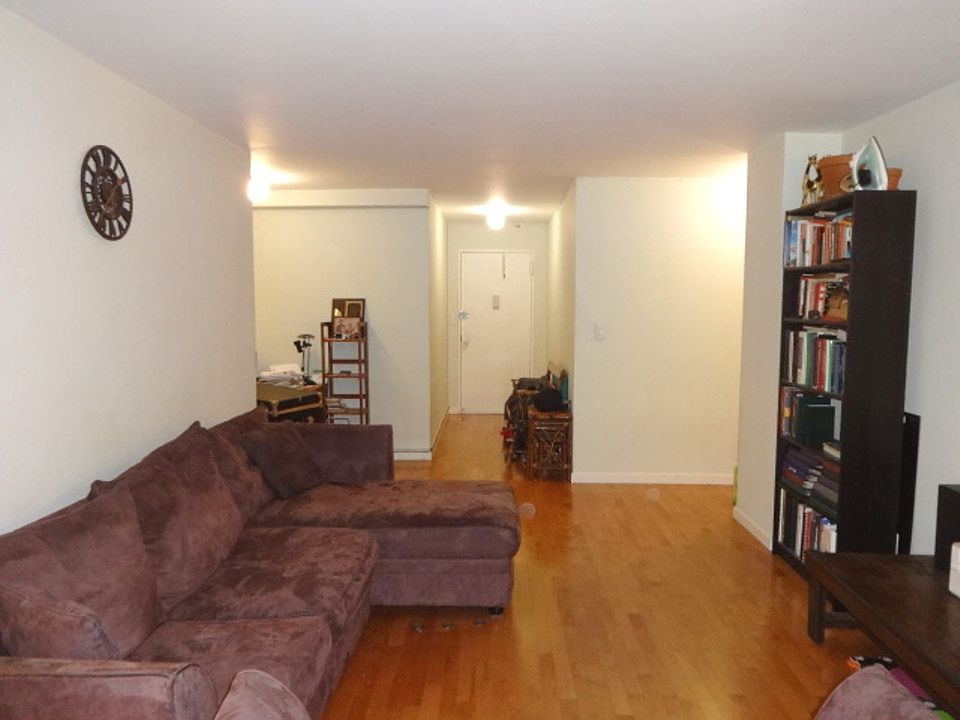 1st image of 122 Ashland Pl APT 2M