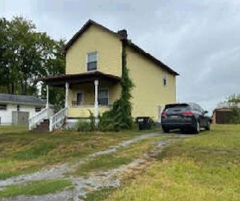 2nd image of 661 6th St