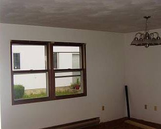2nd image of 402 Prescott Ave APT 2