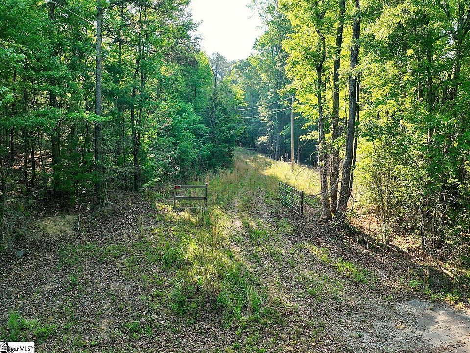 1st image of 13 Cody Ln