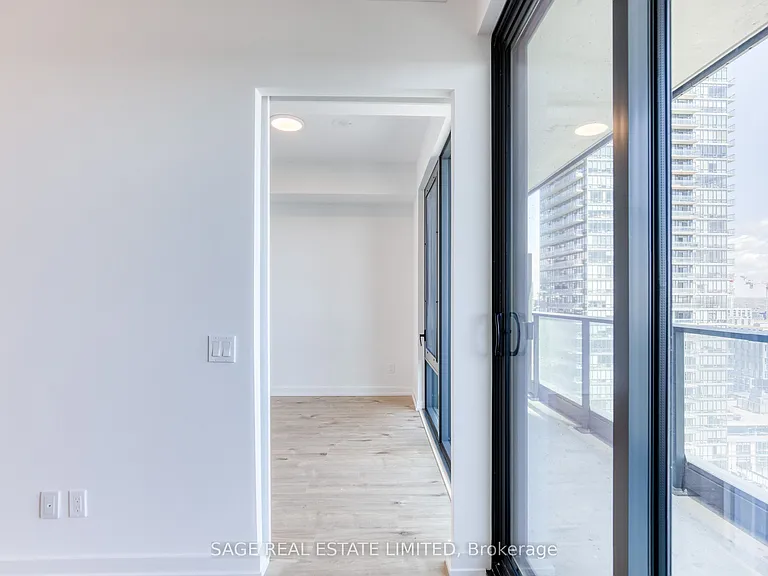 35 Parliament St #1712 — Photo 18