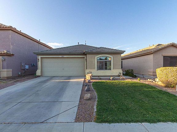 3rd image of 1688 E Jeanne Ln