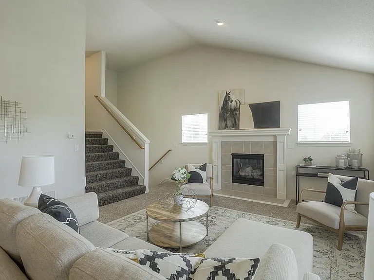 Willow Chase Twin Homes — Photo 38
