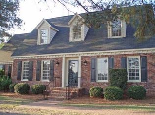 1633 Woodlake Dr, Columbia, SC 29206