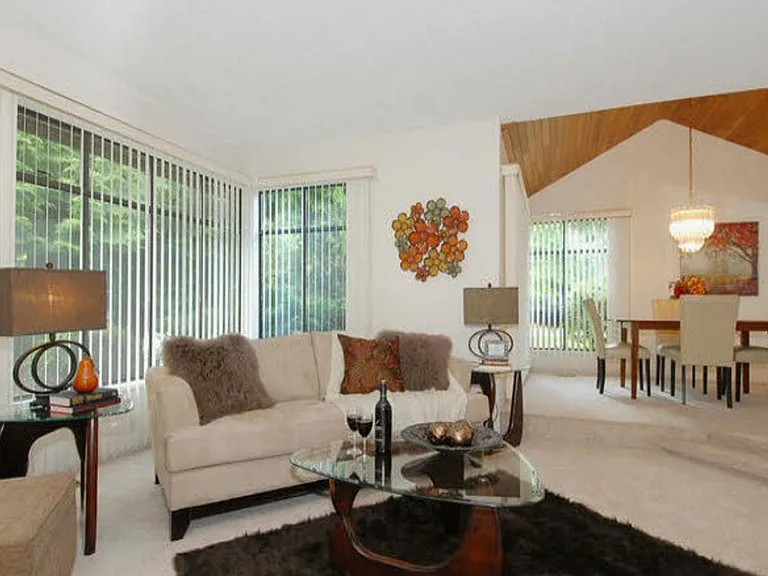 13230 Amble Greene Ct — Photo 27
