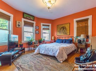 121 Williams St #2A, Jamaica Plain, MA 02130
