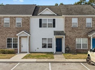 1004 Springwood Dr, Jacksonville, NC 28546