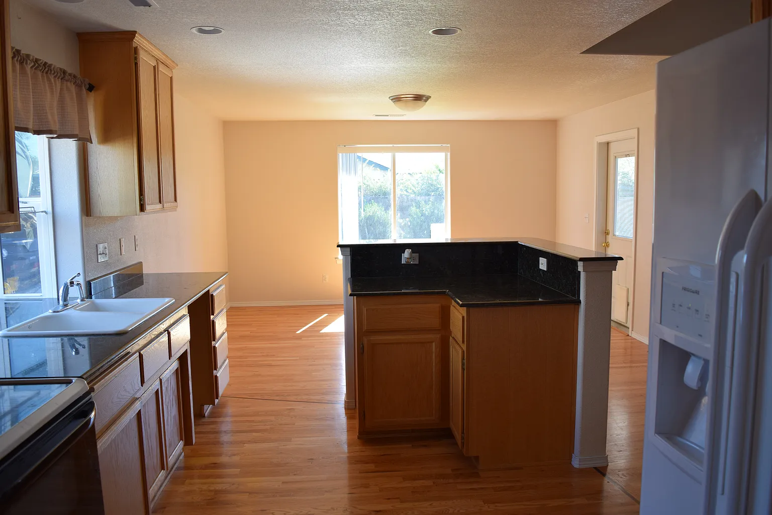 2318 Rabun Way photo 1