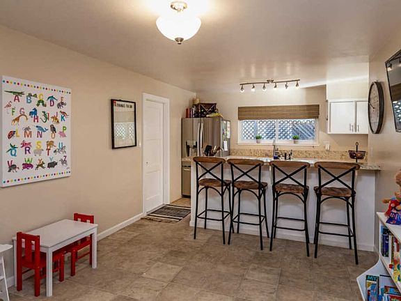 4th image of 3334 Todd Way