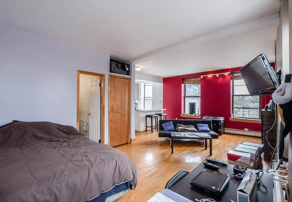 279 Pleasant Avenue — Photo 3