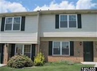 1607 Long Dr, York, PA 17406