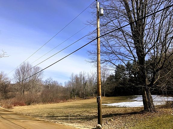 5th image of 237 Shackett Road