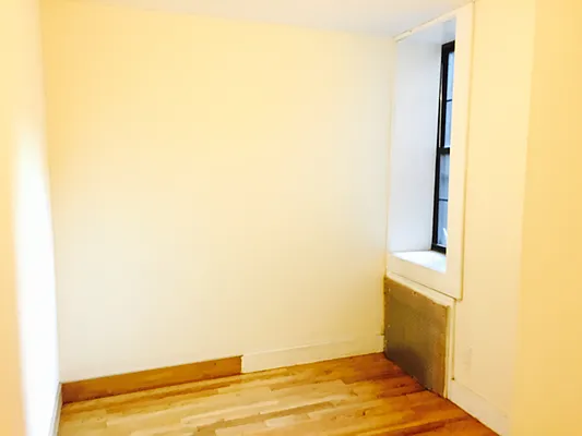 Rented by EXR | media 8