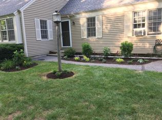 17 Wiggins Pond Ln #17, Kennebunk, ME 04043